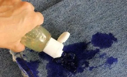 Cum să se spele vopseaua de pe haine decât pentru a elimina pantalonii, a pus departe cu lucrurile