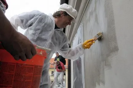 Cum să picteze exteriorul casei sfaturi practice (cum să picteze o casa dintr-un bar exterior) Cum să picteze exteriorul casei sfaturi practice