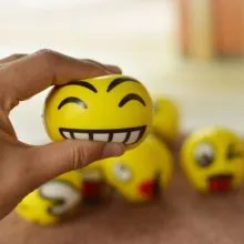 Cum se face masaj la picioare