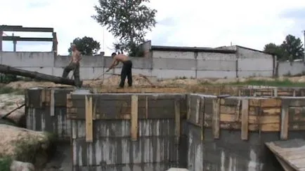 Cum de a construi o pivniță instrucțiuni de instalare video cu mâinile lor, în special de construcție sub casă,