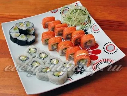 Cum să-și încheie sushi și role de la domiciliu (ca) Cum să-și încheie sushi și role acasă