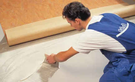 Ca linoleum lipit de tipurile adezive podea de tehnologie