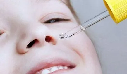 Cum de a face picături pentru nas de Kalanchoe cu o răceală (nas care curge Kalanchoe) Cum de a face picături pentru nas de Kalanchoe pentru răceli