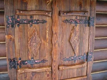 Cum de a face o ușă făcută din scânduri cu propriile lor mâini, construirea portal (a face panourile ușilor) Cum de a face o ușă făcută din scânduri cu propriile lor mâini, portal de constructii