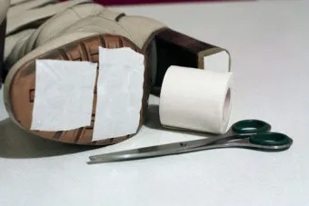 Cum de a face pantofi alunecare-derapare tampoane de pe tălpi de cizme de iarna (anti-alunecare) Cum de a face pantofi alunecare-derapare tampoane de pe tălpi de pantofi de iarnă