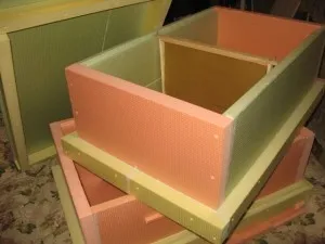 Cum sa faci un stup pentru albine cu mâinile lor pas cu pas video de