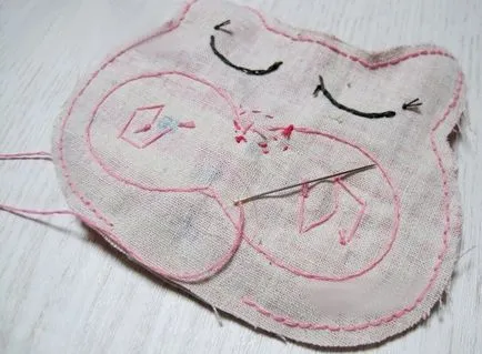 Cum să coase un tampon de încălzire pe fierbătorul (model)