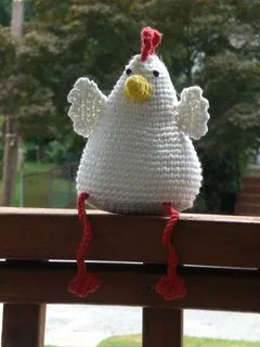 Cum a croșetat o jucărie sau suvenir găină, cocoș sau de pui