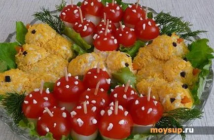Cum de a decora salate - cum și de design opțiuni (poate fi decorat cu salata verde) Cum de a decora salate - cum și de proiectare opțiuni