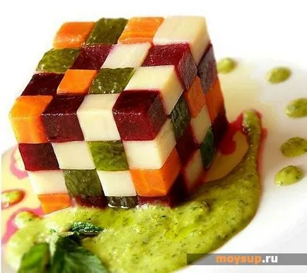 Cum de a decora salate - cum și de design opțiuni (poate fi decorat cu salata verde) Cum de a decora salate - cum și de proiectare opțiuni