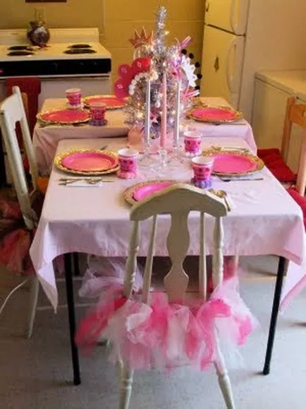 Cum de a decora o masă pentru o zi de naștere - 30 de idei frumoase (Decorați ziua de masă) Cum de a decora o masă pentru o zi de naștere - 30 de idei frumoase