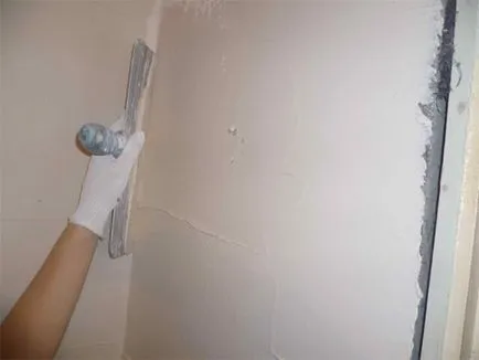 Cum să se alinieze unghiurile peretilor cu mâinile lor video