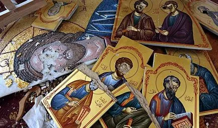 Ce cade icoana de origine a Maicii Domnului - înseamnă un semn de răspuns preotului (pictograma semn a căzut de pe raft) Ce cade icoana de origine a Maicii Domnului - înseamnă un semn al răspunsului preotului