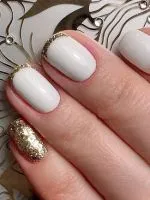 manichiură Coral
