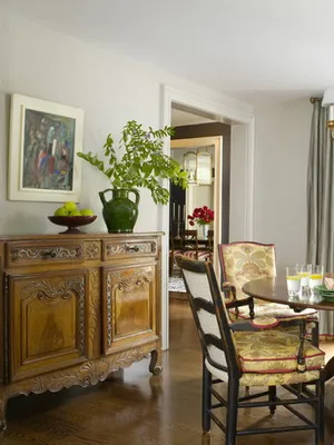 flori Ghivece cu în interiorul apartamentului și puneți-le în dormitor, baie, hol, living (apartament) flori Ghivece cu în interiorul apartamentului și puneți-le în dormitor, baie, hol, camera de zi