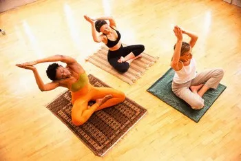 Yoga Kundalini pentru incepatori