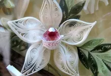 Quilling flori modul de a face atelierul tehnica cu mimoze, margarete buchet pas cu pas, frunze tridimensionale (Quilling flori) Quilling flori modul de a face atelierul tehnica cu mimoze, margarete buchet pas cu pas, volumul de frunze