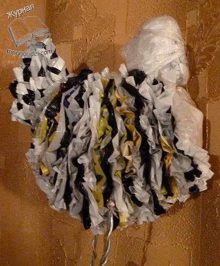 Hen de pungi de plastic