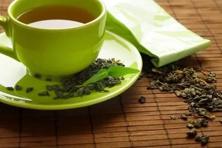 Masca de par de rețete de ceai cu băutură verde și negru (masca) Masca de par de rețete de ceai cu băutură verde și negru