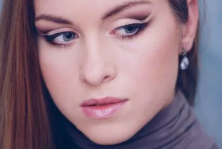 Machiaj pentru ochi mari tehnici de aplicare, pas cu pas, în special alegerea de produse cosmetice, video (umbră) Machiaj pentru ochi mari tehnici de aplicare, pas cu pas, în special alegerea de produse cosmetice, video