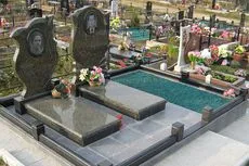 Materiale pentru monumente