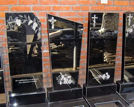 Materiale pentru monumente