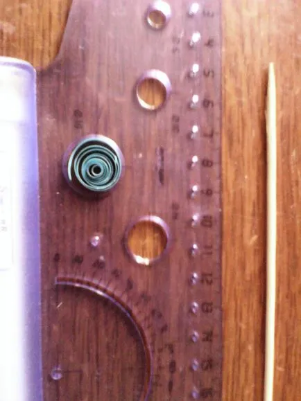 flori de master-class în tehnicile Quilling pentru începători cu fotografii și video