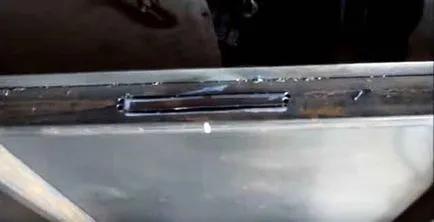 Ușă metalică cu mâinile sale desene, video,