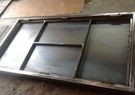 Usi de metal cu imagini video mâinile sale foto-raport