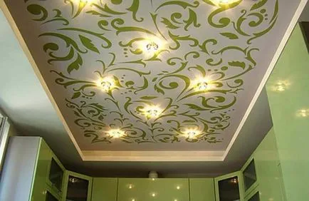 tesatura plafon stretch din PVC sau
