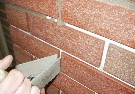 Cu care se confruntă clincher casa țiglă, construirea portal (gresie) Cu care se confruntă clincher casa țiglă, portal de construcție
