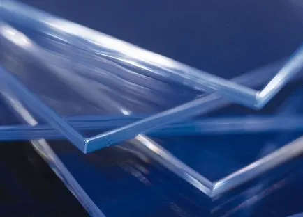 Plexiglas și speciile sale