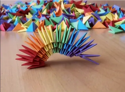 Origami scheme de module triunghiulare pentru începători cu fotografii și video