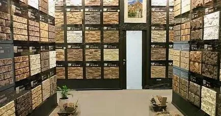 Decorarea casei cu soclu din piatră naturală (fieldstone și zdrobite), pietruite, panouri din PVC (subsol (casei) Decorarea casei cu soclu din piatră naturală (fieldstone și zdrobite), pietruite, panouri din PVC (subsol