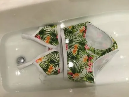 Se va spala costume de baie alb sau topire (spălare) Pentru a spăla costume de baie alb sau trunchiuri