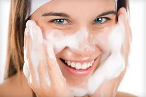 Spumant de spălare facială pentru a alege, recenzii și marturii (curățare, hidratare hialuronic