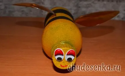 Bee de sticle de plastic - chudesenka - site pentru copii și părinți