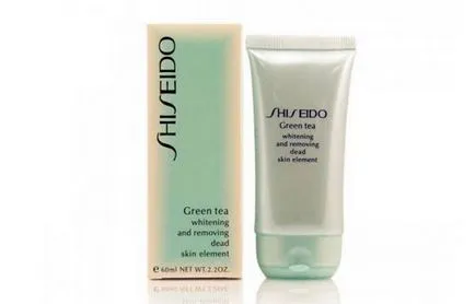 Exfoliantă rola de la marca de față și de acasă căi de atac în stratul de acoperire, aplicare (evitând zona orbitala) Exfoliantă rola de la marca a feței și de acasă căi de atac în stratul de acoperire Utilizare