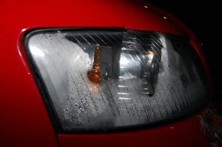 De ce sudoare luminile ce să facă pentru farurile masinii nu transpira