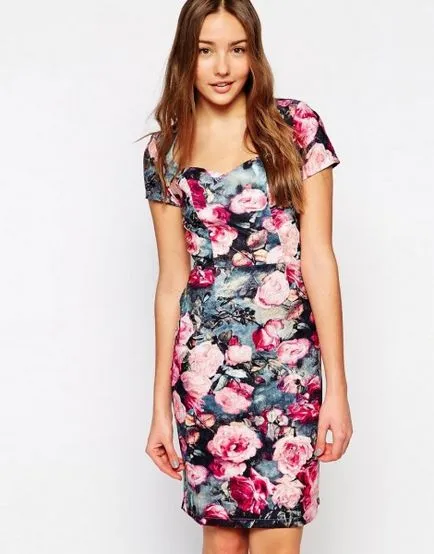 Rochie cu trandafiri, rochie de fantezie (rochie de trandafir forma) Rochie cu trandafiri, rochie de fantezie