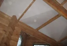 Plafonul în materialele de țară și foto, finisaje, captuseala tiv, ce să facă cu propriile lor mâini
