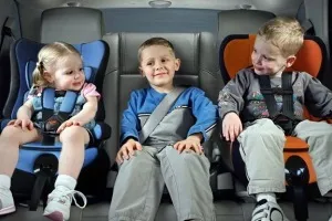 Reglementări pentru transportul copiilor în SDA auto 2017 până la 12 ani, studenți, autobuz, sugari
