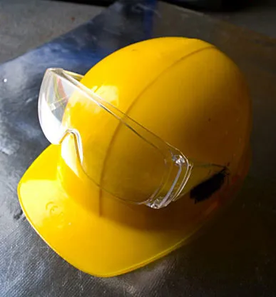Desenați icon casca de construcții