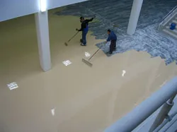 Casa Română - cum să facă pământul de sub finisajul podelei (rola de izolație de vată minerală) Casa Română - cum să facă pământul de sub podea finisajul