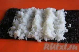 Rolls cu somon la domiciliu - pregătirea pas cu pas, cu fotografii (acasă) Chifle cu somon la domiciliu - pregătirea pas cu pas, cu fotografii