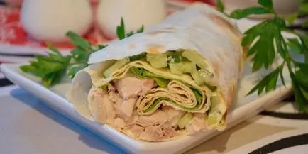 Roll din Lavaș - umplutura rețete și pas cu pas alimentele gustare în tigaie sau în (rețete) Roll din Lavaș - umplutura rețete și pas cu pas alimentele gustare în tigaie sau în