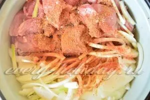 Porc cu pasta de tomate, reteta murături pentru 2 chasa