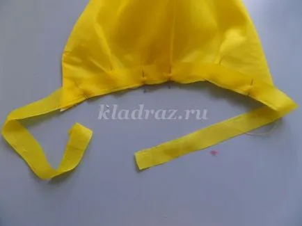 pălărie de pui de pânză cu mâinile