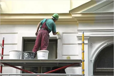 Casa de stuc, cu propriile lor mâini fațadă - Tencuitor fațadă
