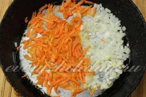 Salata Layered cu reteta de pui si prune fierte cu fotografie (de pui) Salata Layered cu reteta de pui si prune fierte cu o fotografie